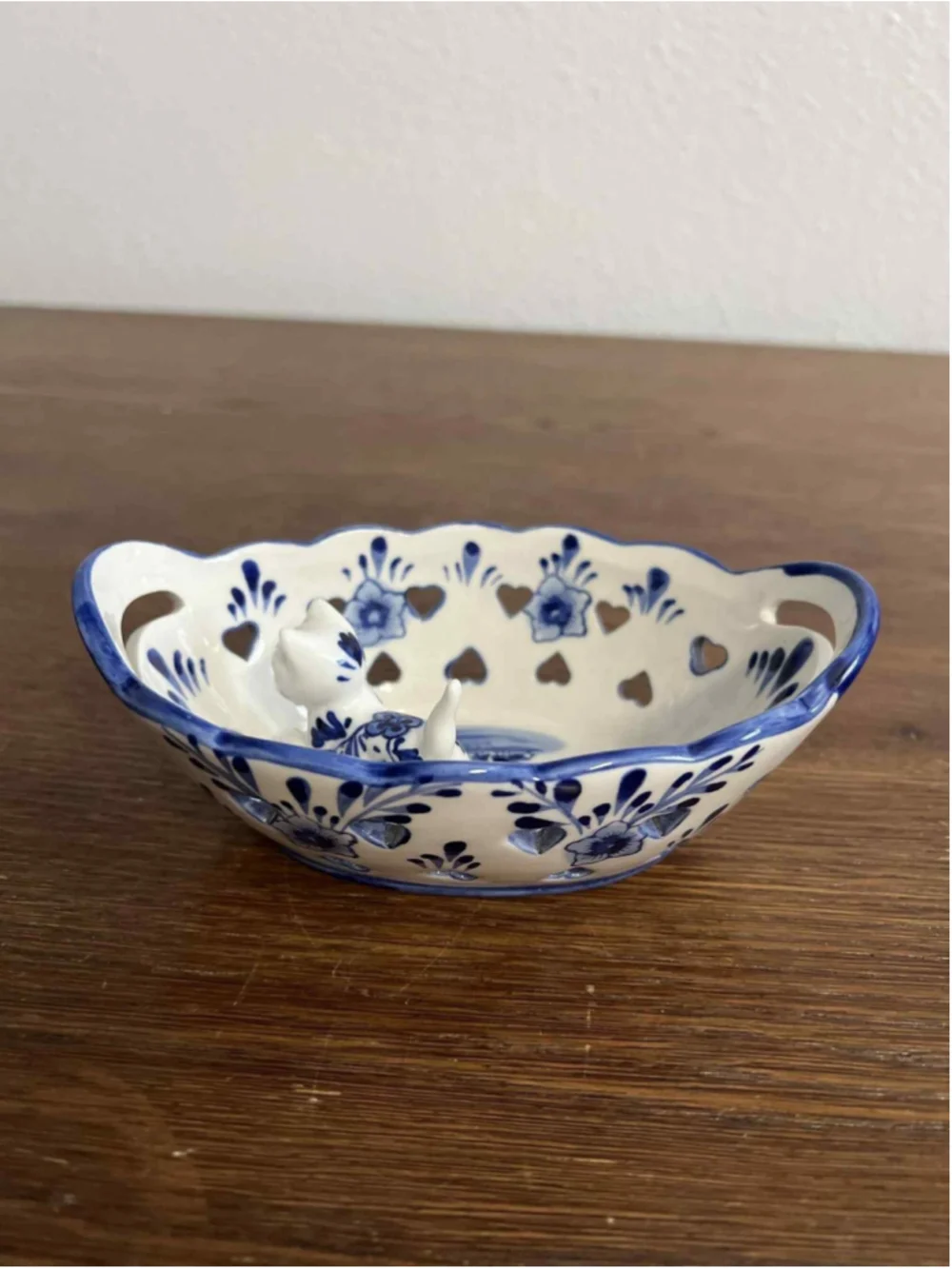 Vintage Delft Blue Holland Cat Basket Sets Hand Painted Porcelain Lot X2 Damaged